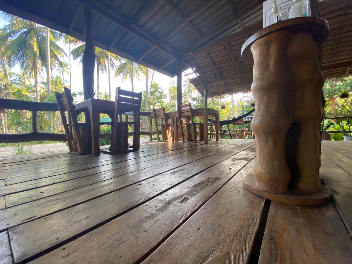 Suan Maprao Ko Kut Resort Exterior photo
