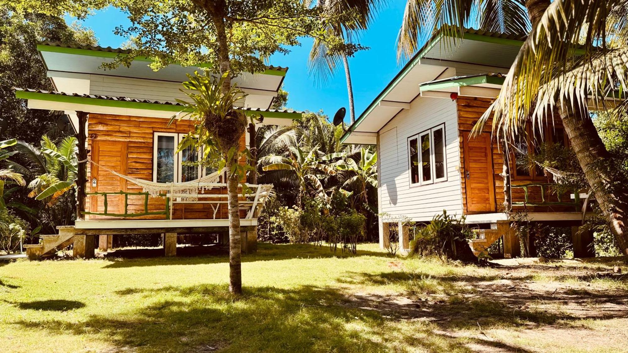 Suan Maprao Ko Kut Resort Exterior photo