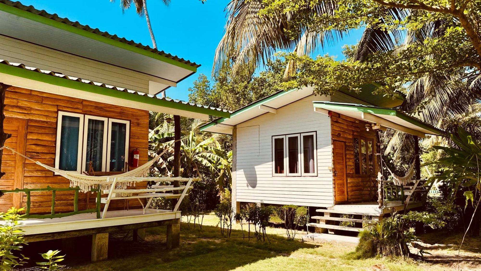 Suan Maprao Ko Kut Resort Exterior photo